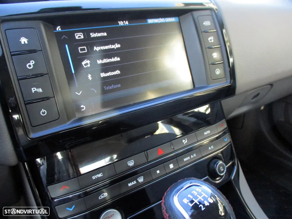 Jaguar XE E-Performance Portfolio - 21