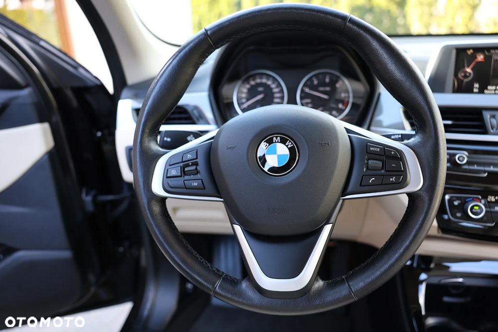 BMW X1 sDrive18d Advantage sport - 19