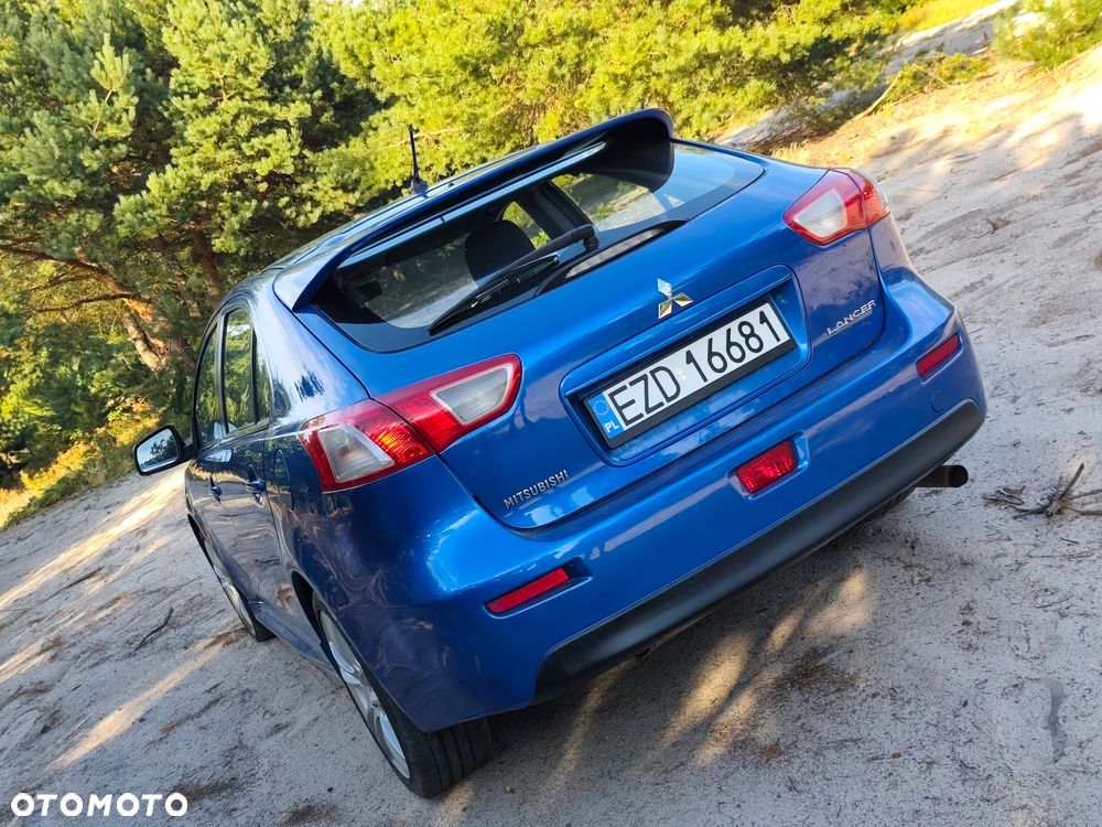 Mitsubishi Lancer 1.8 Intense - 10