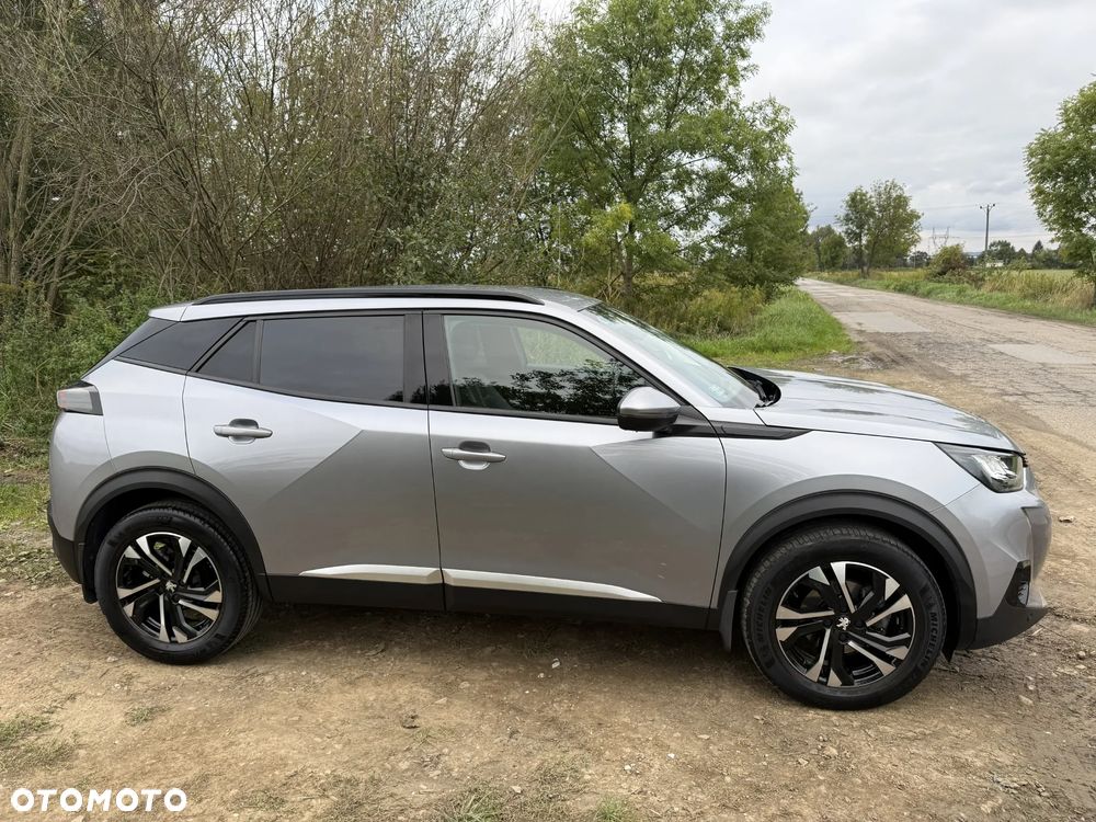 Peugeot 2008 1.2 PureTech Allure Pack S&S - 4