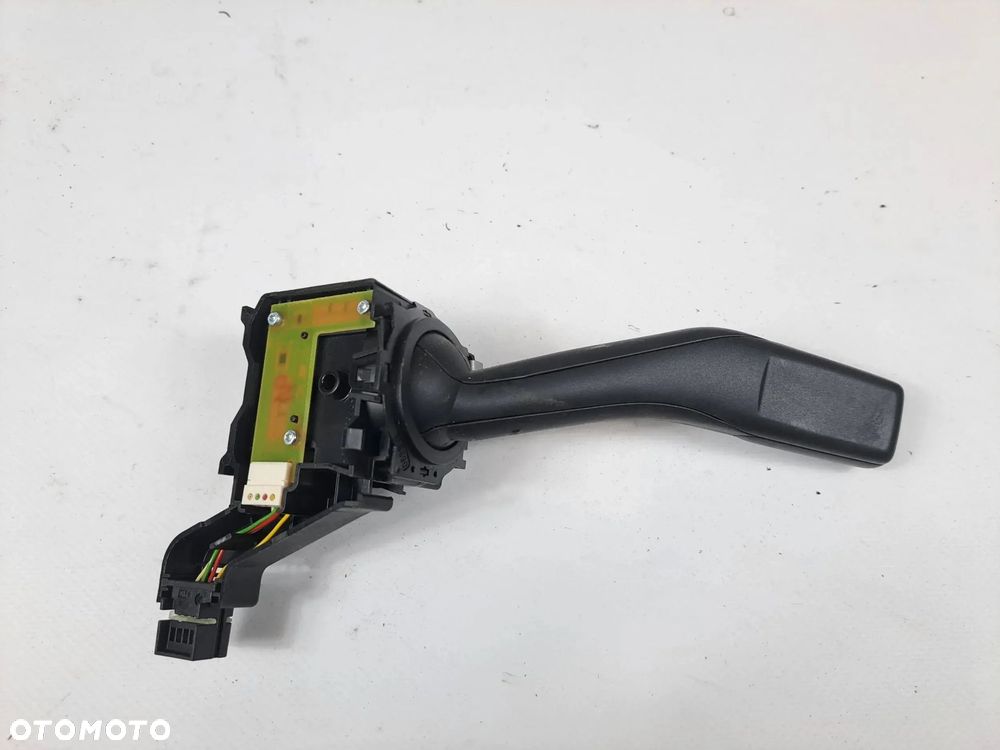 PRZEŁĄCZNIK ŚWIATEŁ KIERUNKOWSKAZÓW MIGACZY VW GOLF VI 1K0953513E - 2