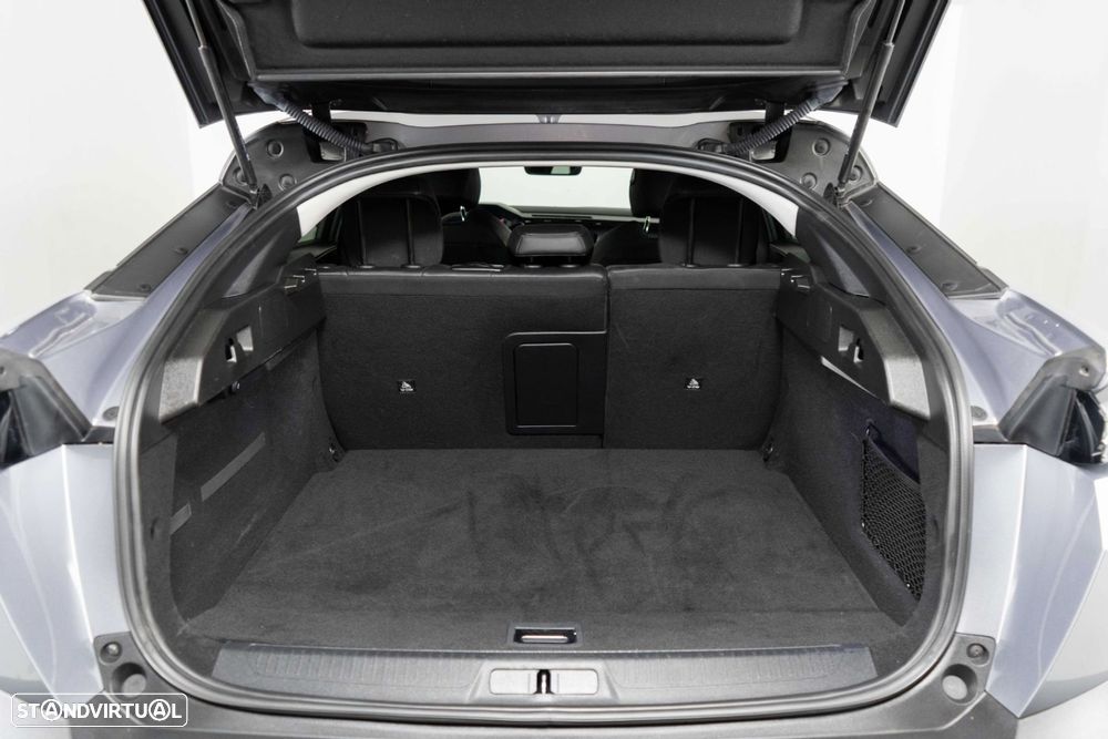 Peugeot 408 1.6 Hybrid Allure e-EAT8 - 12