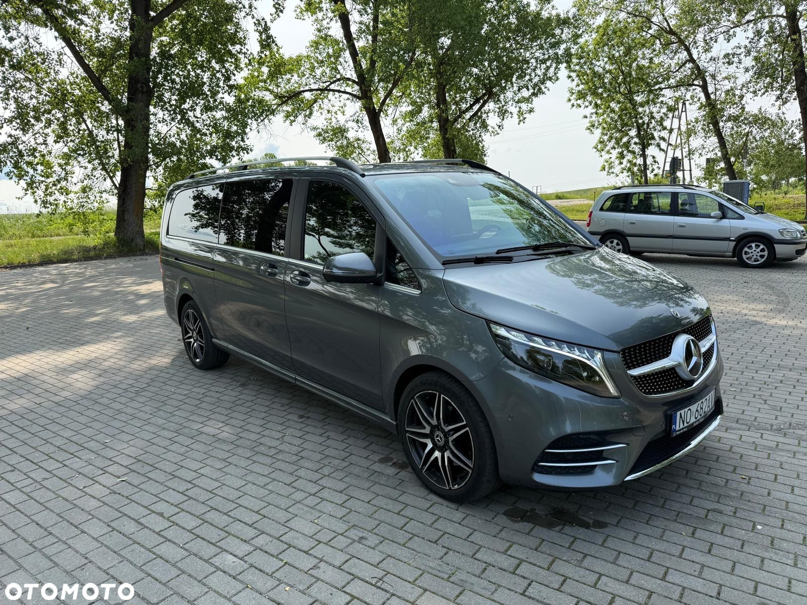 Mercedes-Benz Klasa V 300 d 4-Matic 9G-Tronic (d³ugi) - 2