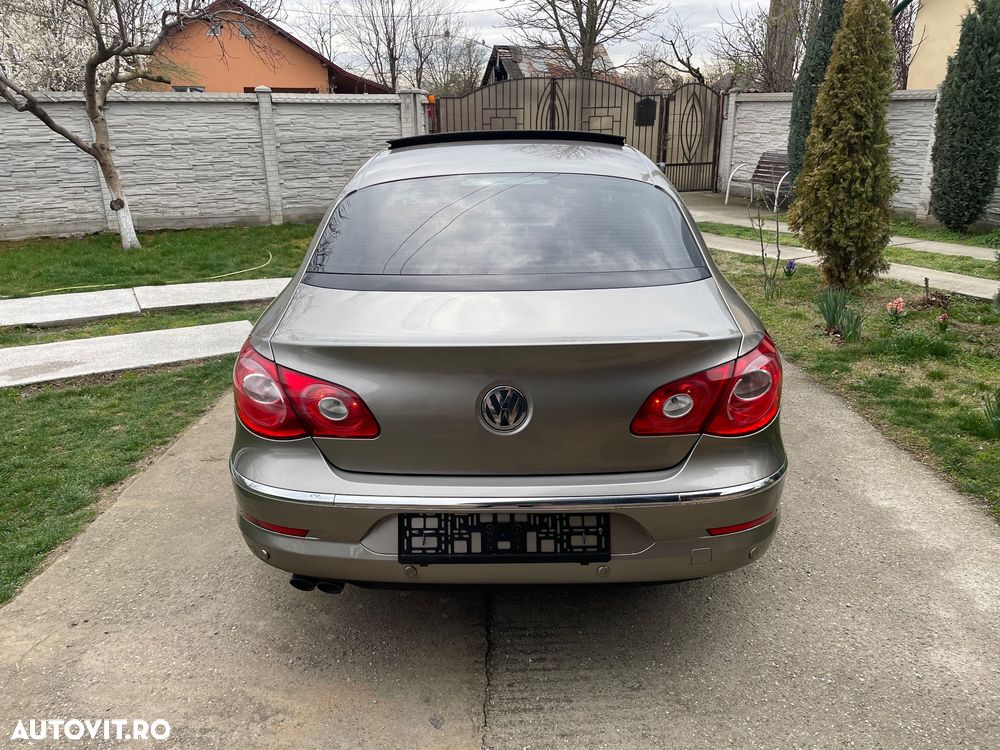 Volkswagen Passat CC - 11