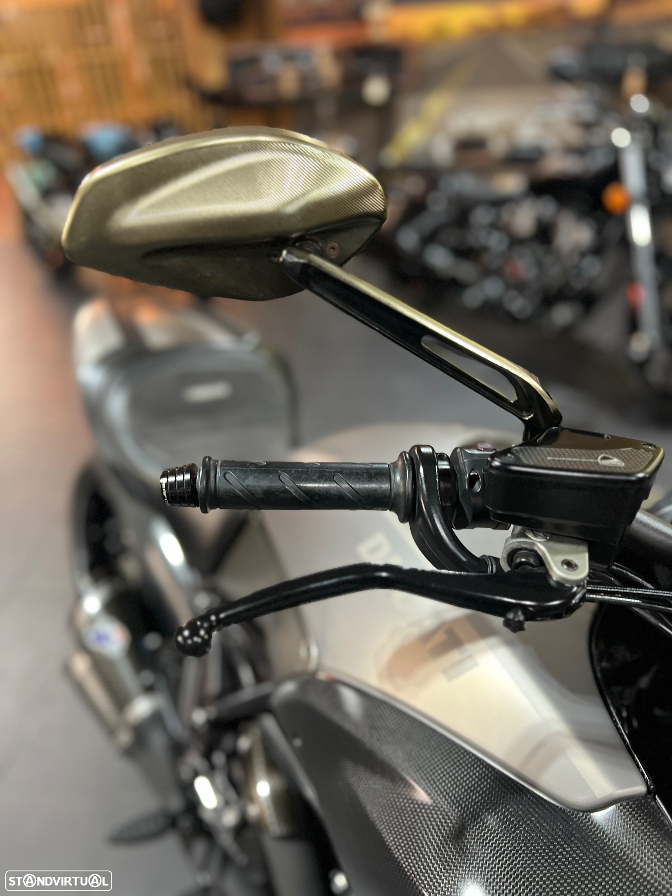 Ducati Diavel TITANIUM 318/500 - 9