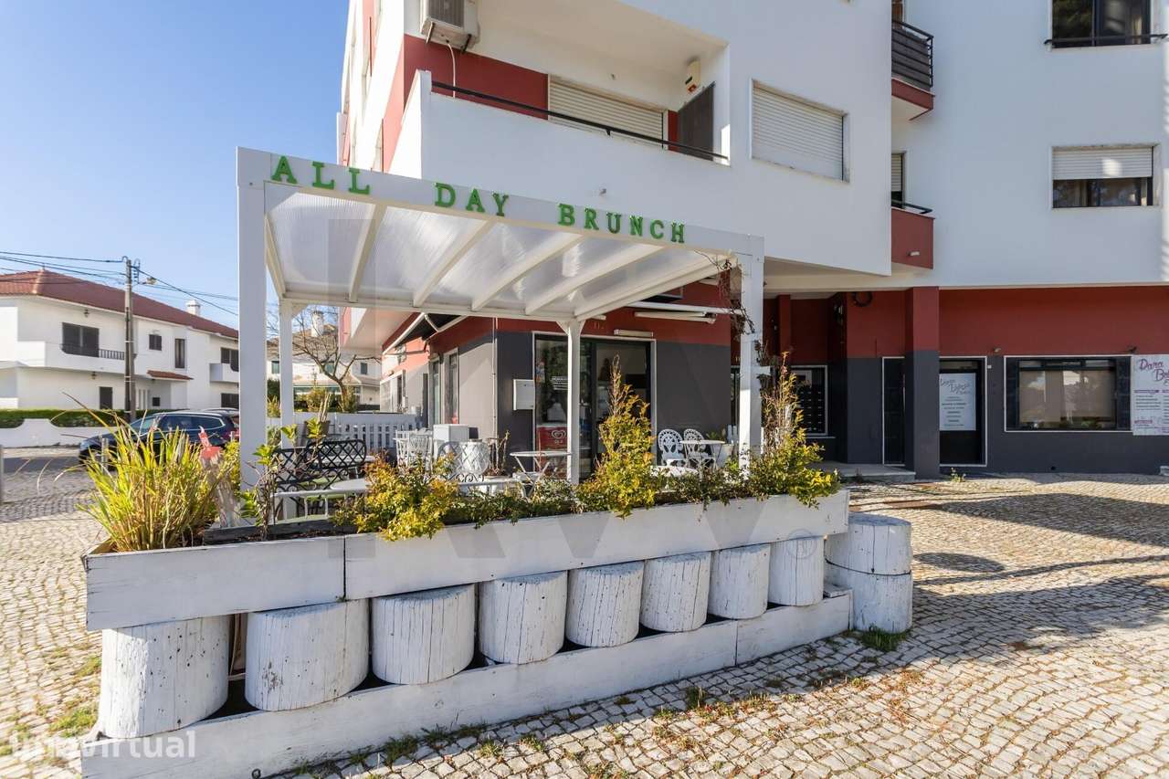 Trespasse com negócio de Brunch na Charneca da Caparica, Almada - Grande imagem: 2/22
