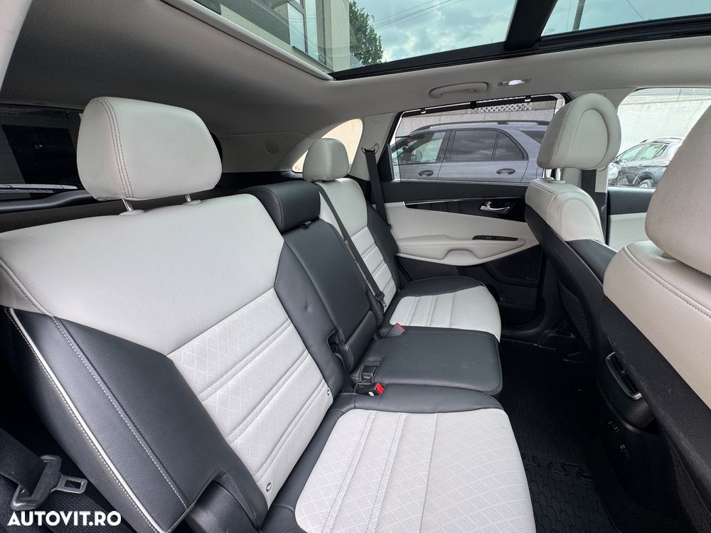 Kia Sorento 2.2 CRDi AWD Aut. Platinum Edition - 27