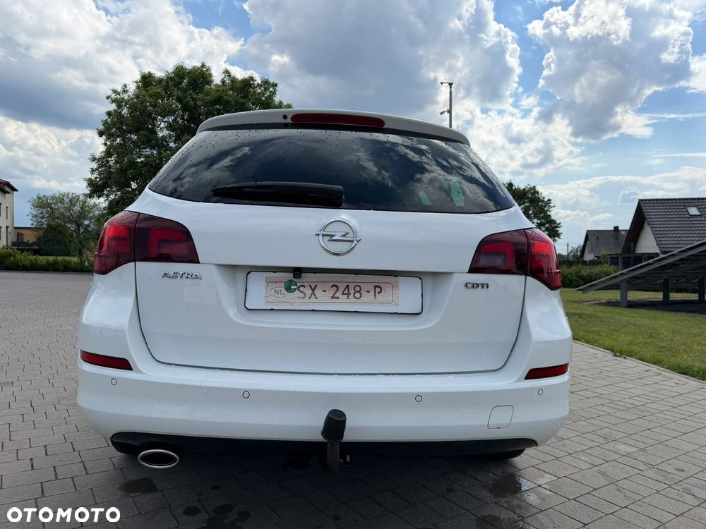 Opel Astra 2.0 CDTI Cosmo - 13
