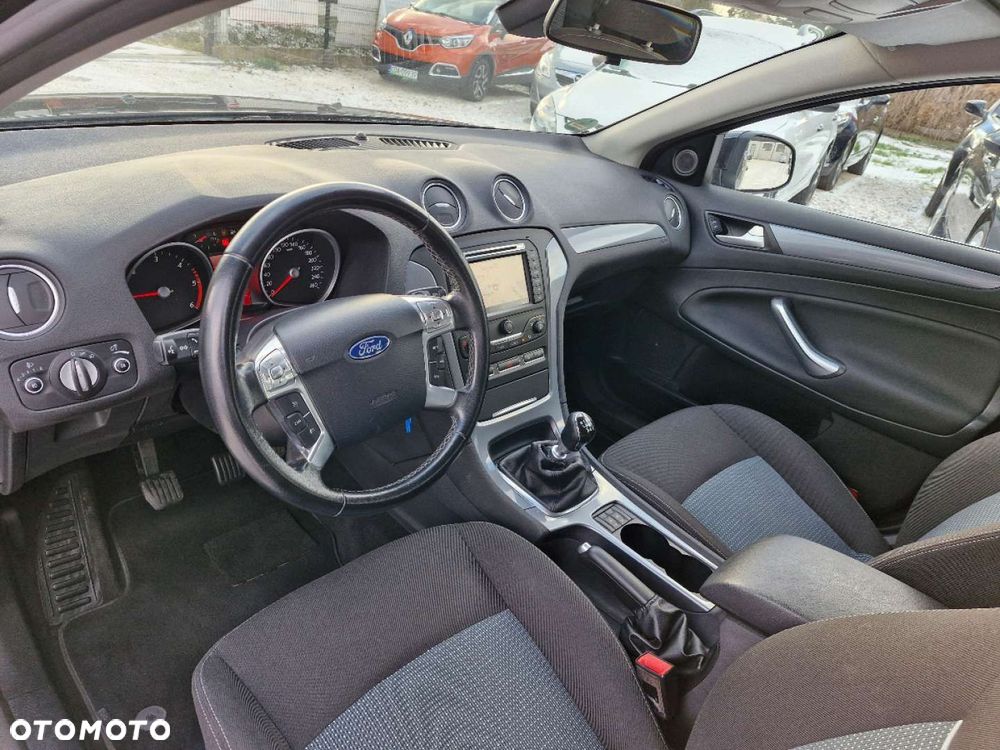 Ford Mondeo 2.0 TDCi Titanium - 14