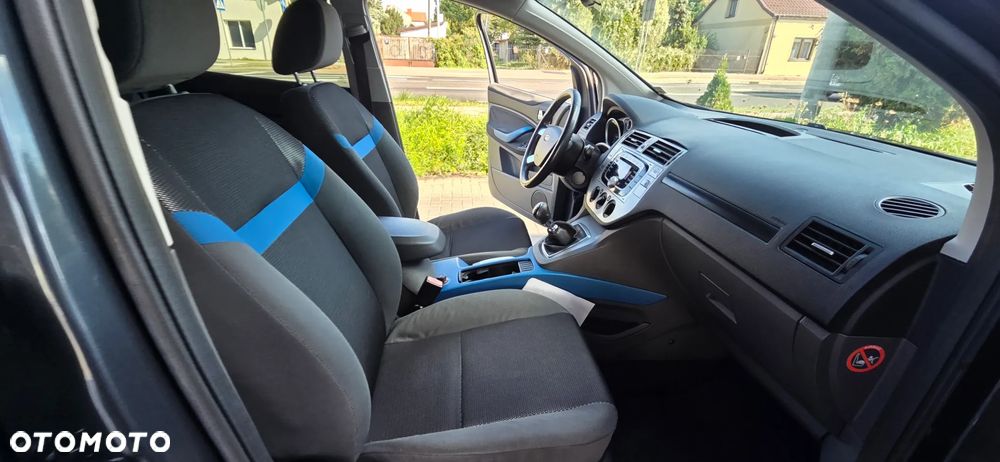 Ford Kuga - 30