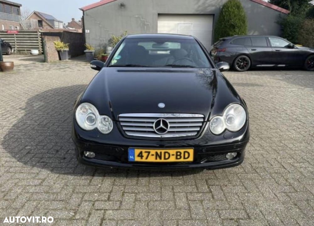 Mercedes-Benz CLK 200 - 1