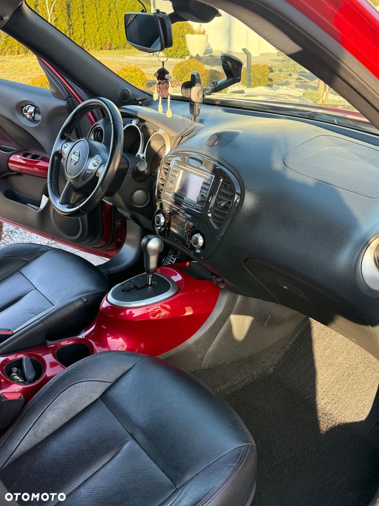 Nissan Juke 1.6 T Tekna 4x4 - 26