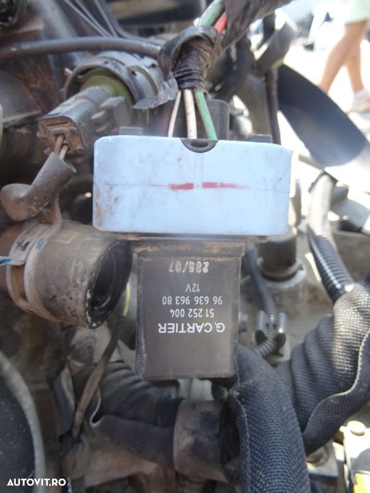 Vand Releu Bujii Citroen C4 Picasso 1.6 HDI 109CP din 2007 cod: 9663696380 - 1