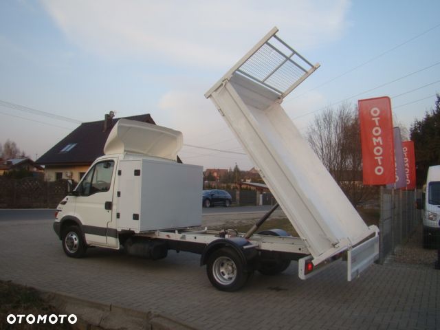 Iveco DAILY 40 C 12 - 8