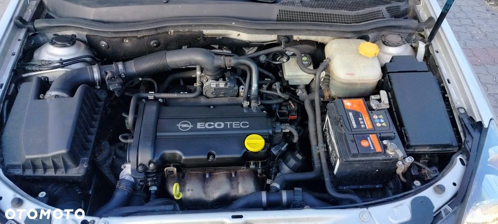Opel Astra 1.4 - 11