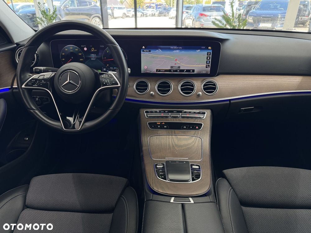 Mercedes-Benz Klasa E 220 d 4-Matic Avantgarde - 14