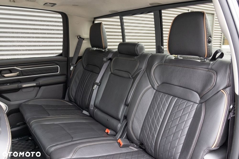RAM 1500 Tungsten - 24