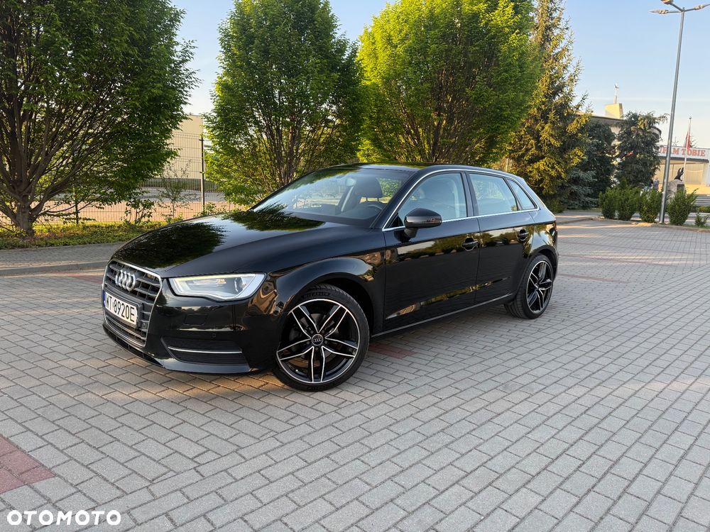 Audi A3 Sportback - 13