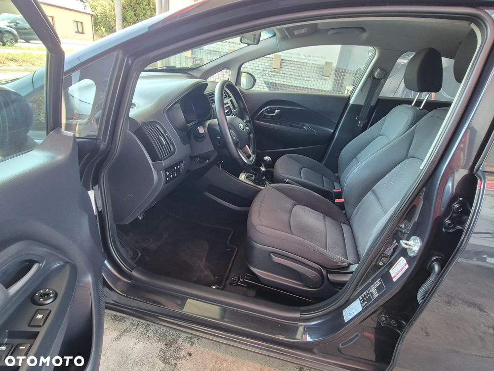Kia Rio 1.2 Business Line - 24