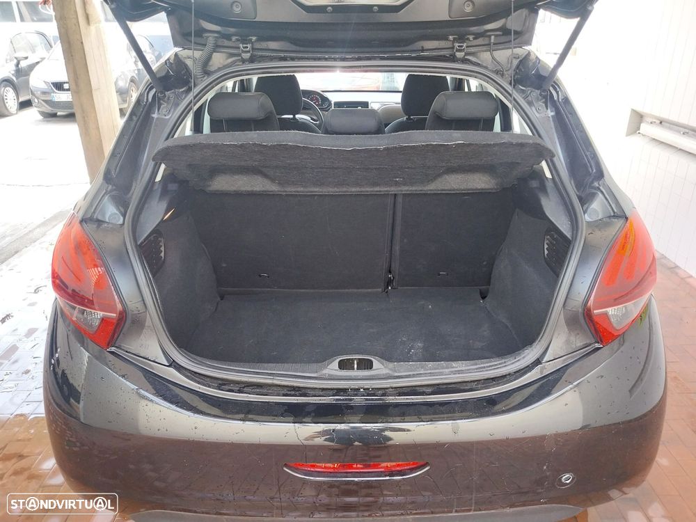 Peugeot 208 1.2 PureTech Active - 15