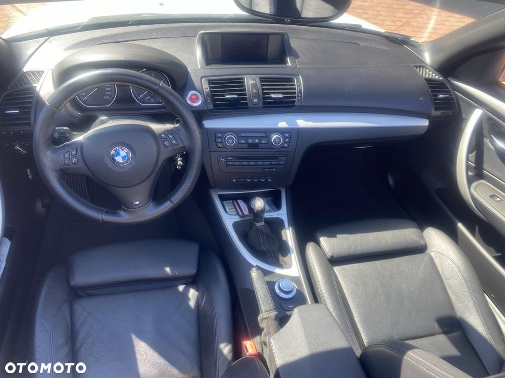 BMW Seria 1 123d Edition Sport - 8