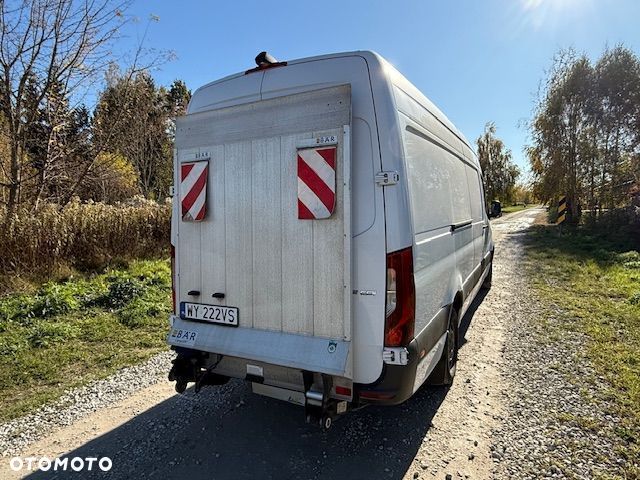Mercedes-Benz Sprinter - 3