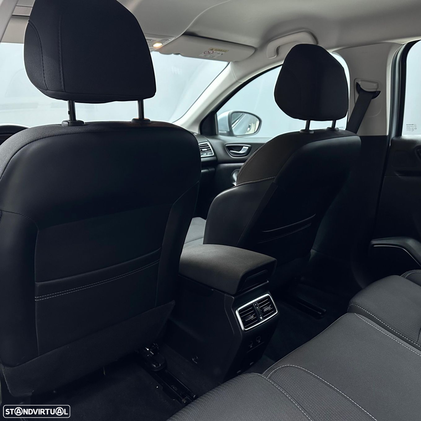 Renault Mégane 1.5 Blue dCi Limited EDC - 44