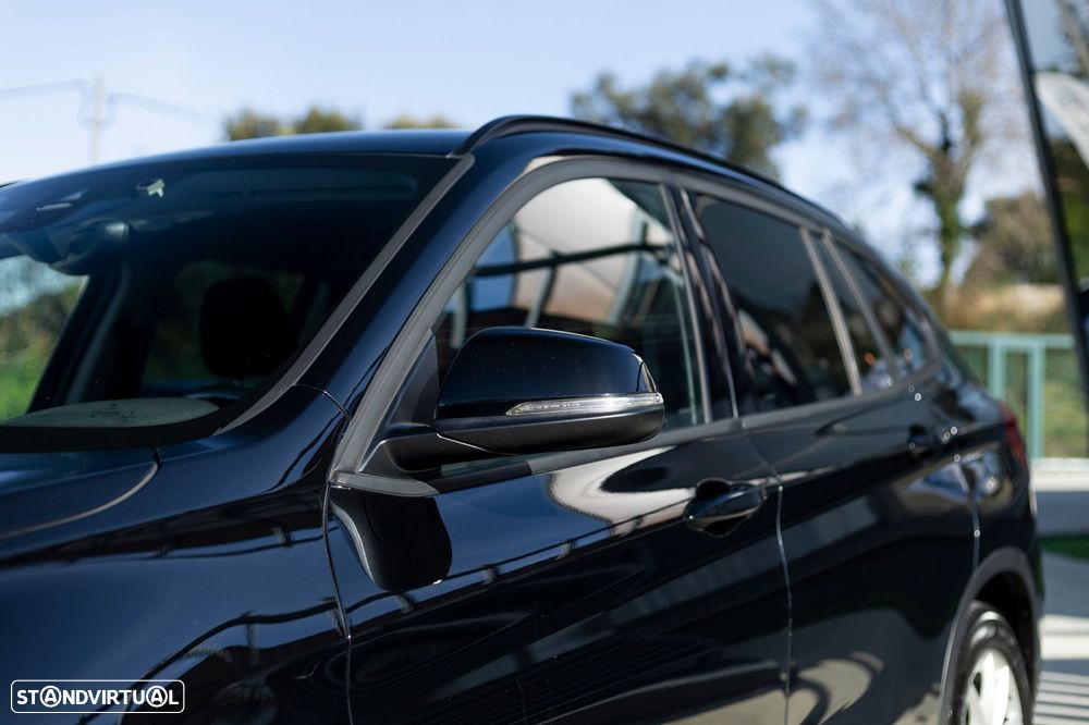 BMW X1 16 d sDrive Advantage - 11