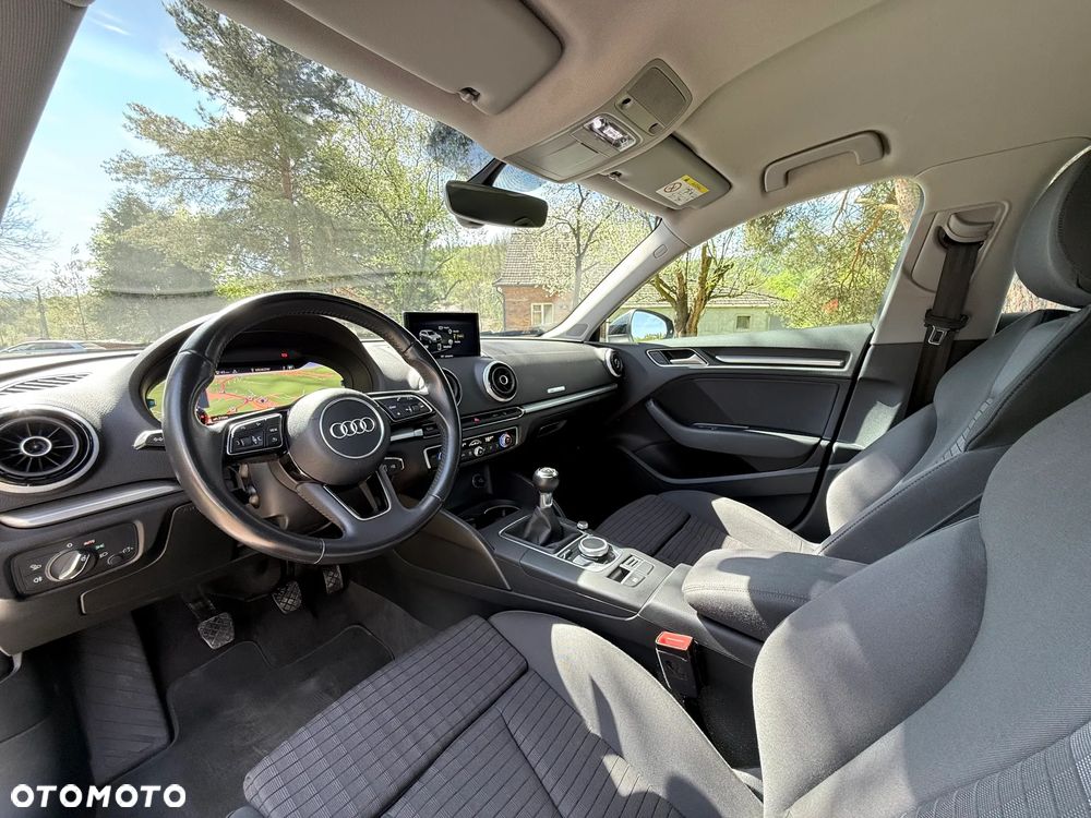 Audi A3 Sportback 1.6 TDI Sport - 17