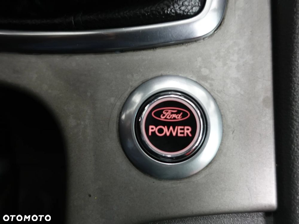 Ford Focus - 34