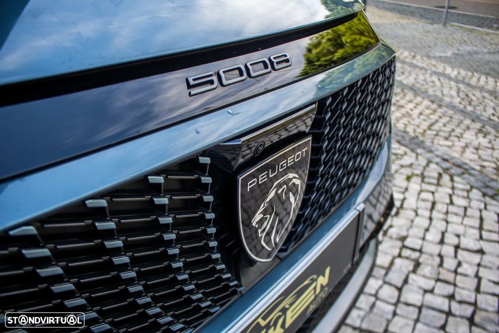 Peugeot E-5008 GT - 9