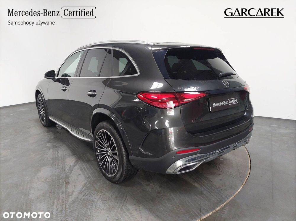 Mercedes-Benz GLC - 4