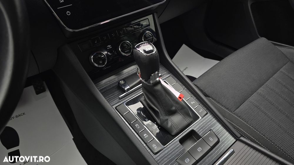 Skoda Superb - 16