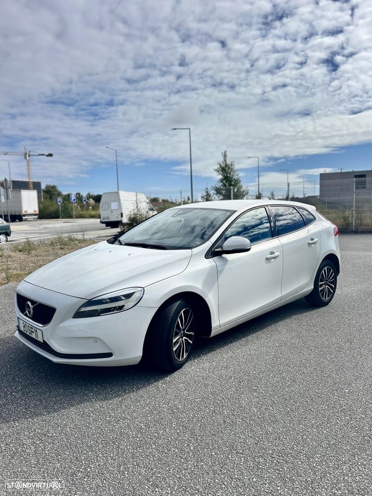 Volvo V40 2.0 D2 Momentum - 8