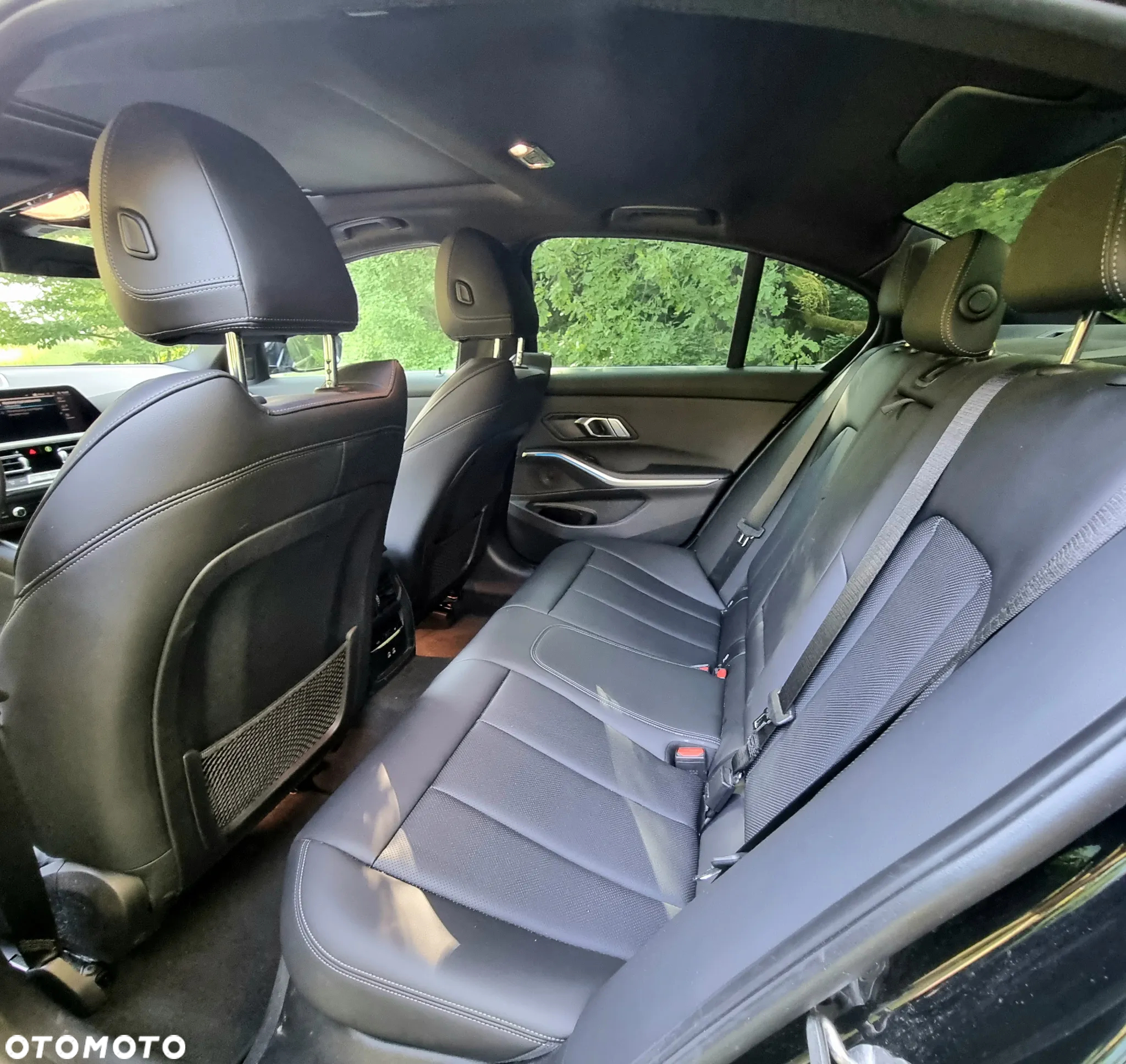 BMW Seria 3 ver-330e-sport-line - 18