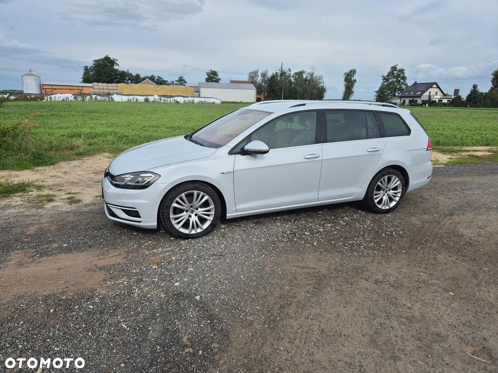 Volkswagen Golf 1.5 TSI BlueMotion ACT Highline - 4