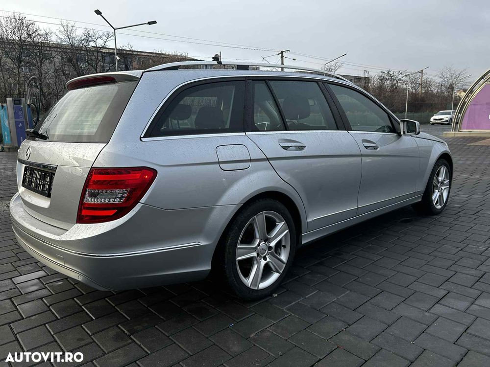 Mercedes-Benz C 180 - 5