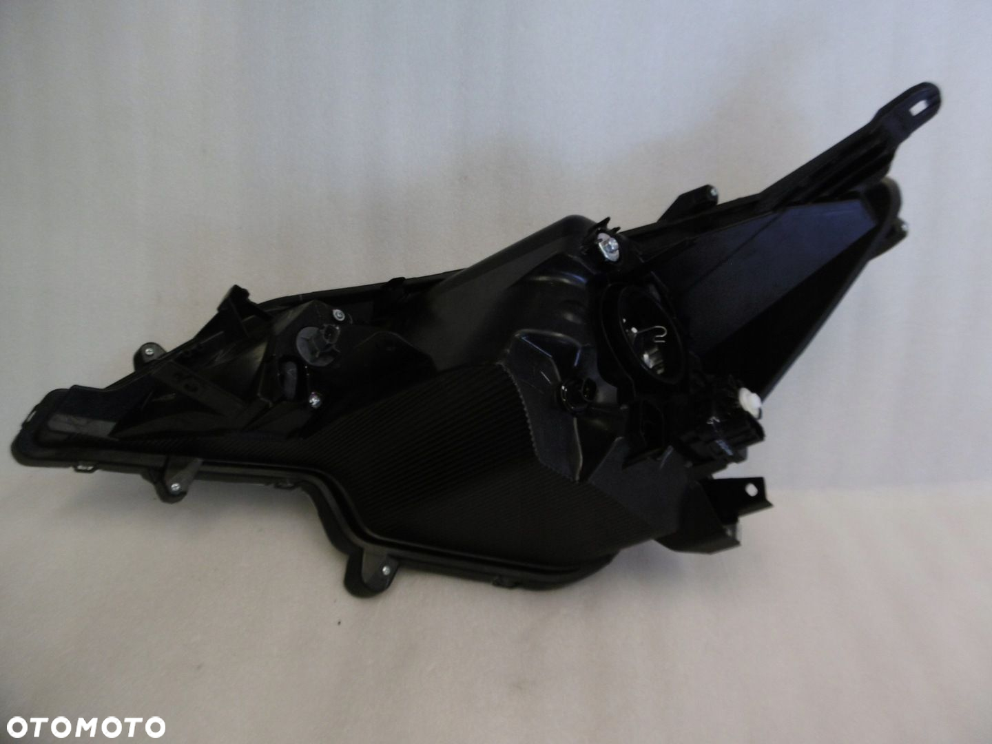 MITSUBISHI SPACE STAR III - lampa przednia prawa - 6