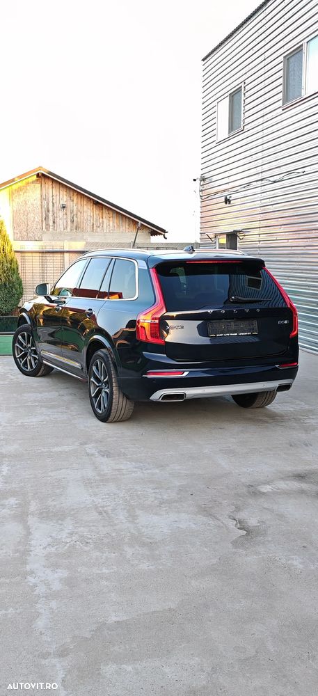 Volvo XC 90 D5 AWD Geartronic Inscription - 32