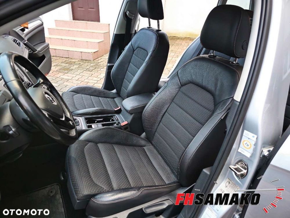 Volkswagen Golf VII 2.0 TDI BMT Highline DSG EU6 - 32