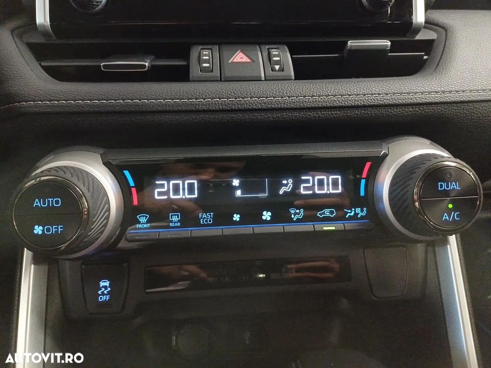 Toyota RAV4 - 17