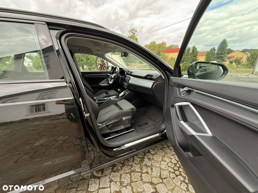 Audi Q3 Sportback 35 TDI S tronic - 23