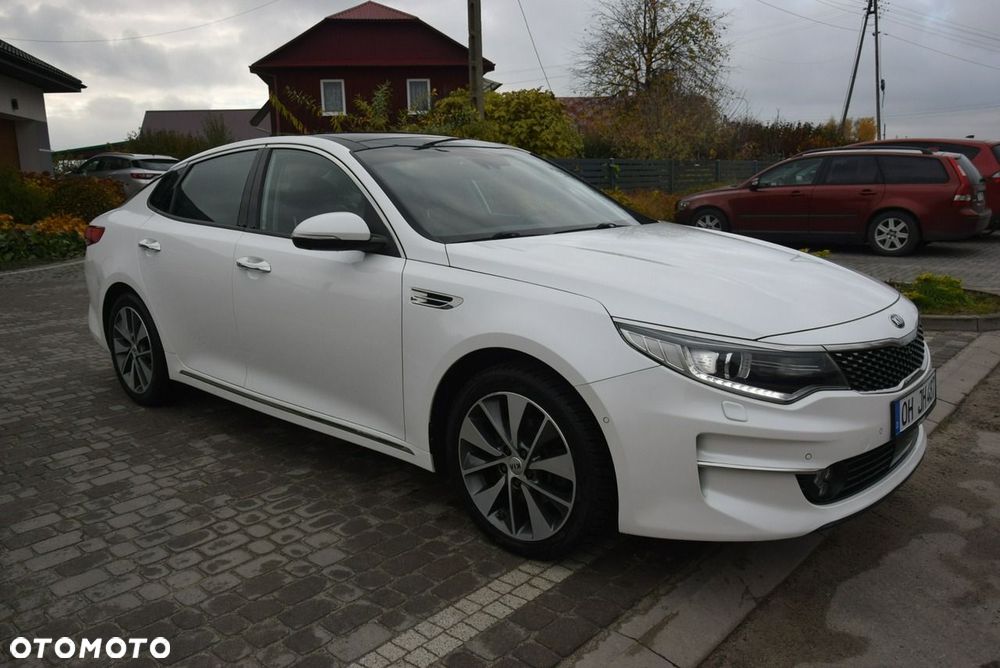 Kia Optima - 9