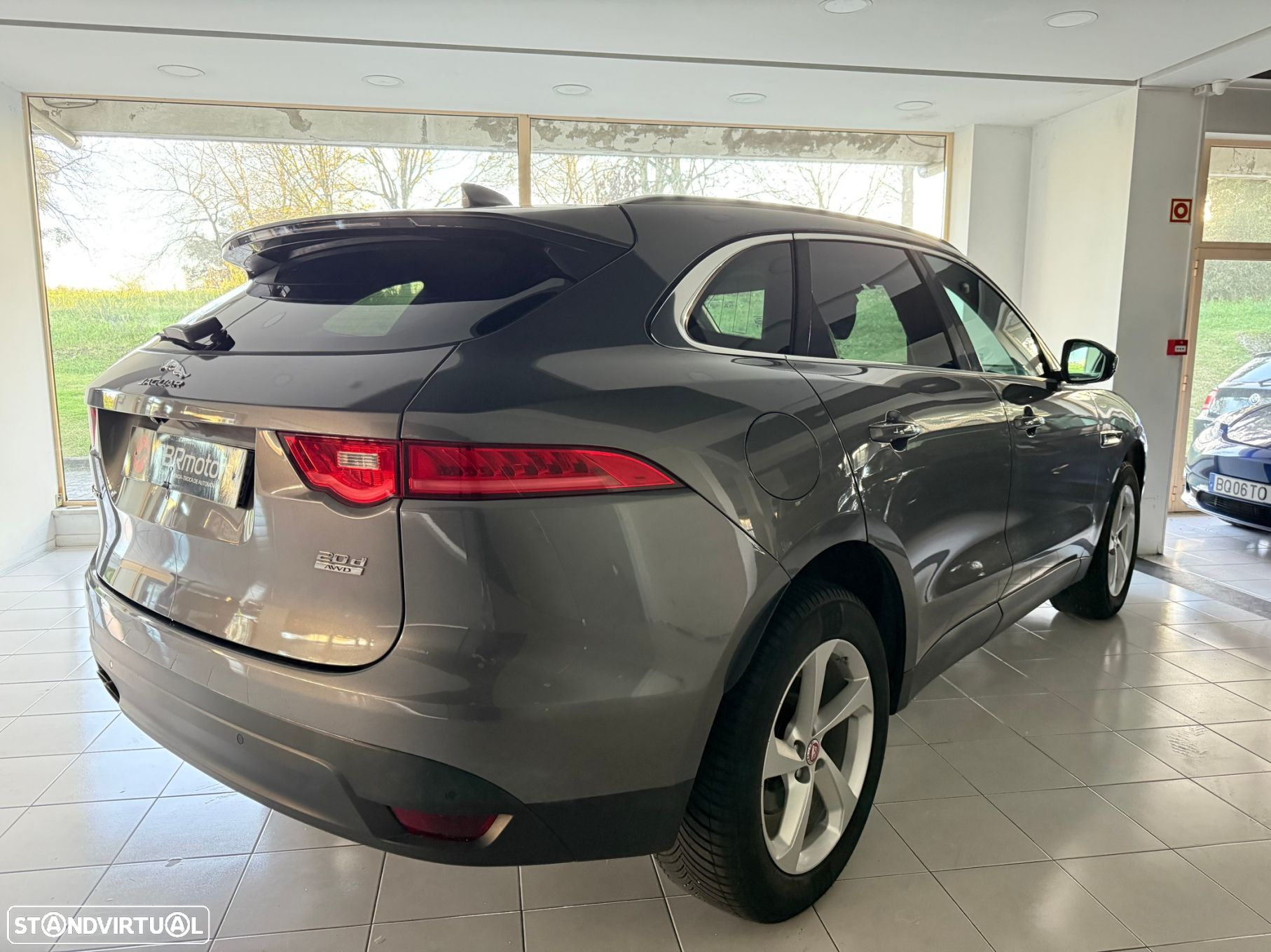 Jaguar F-Pace 20d AWD Aut. R-Sport - 10