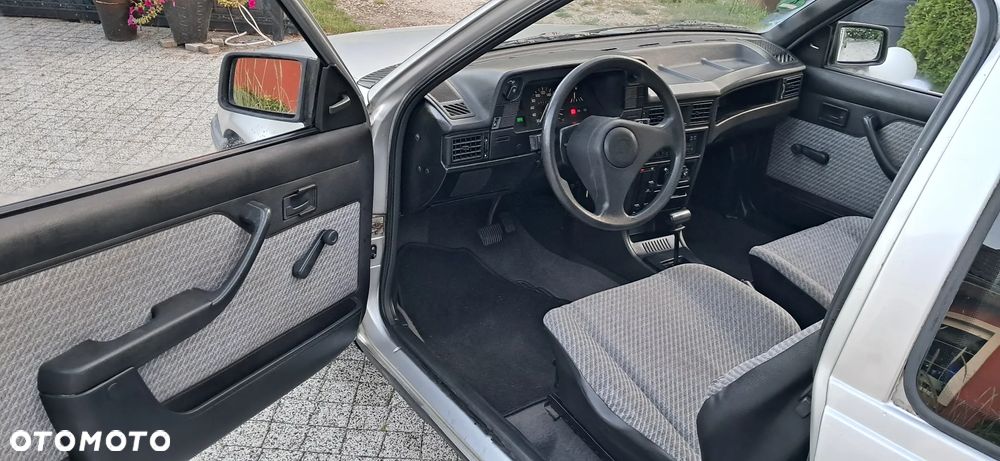 Opel Kadett - 11