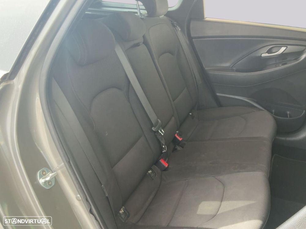 Hyundai i30 CW - 5