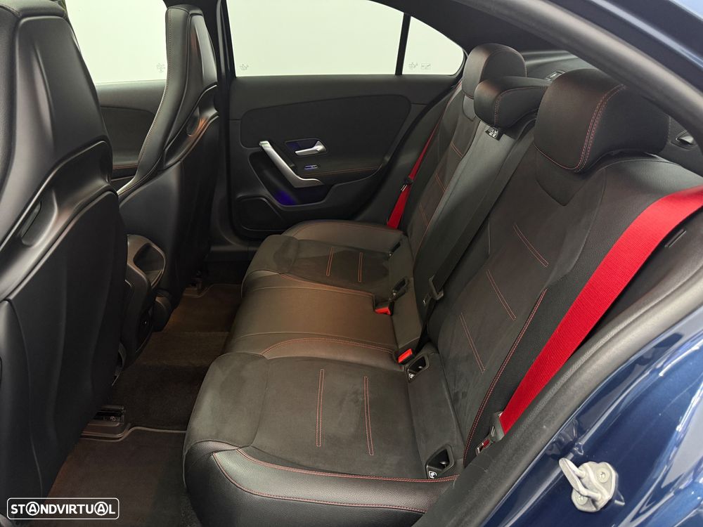 Mercedes-Benz A 35 AMG Limousine 4Matic Speedshift DCT 8G - 19