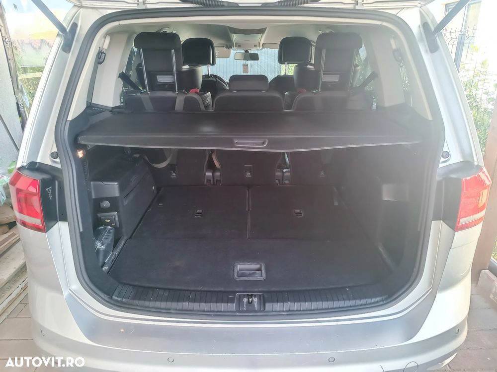 Volkswagen Touran 2.0 TDI SCR DSG Comfortline - 11