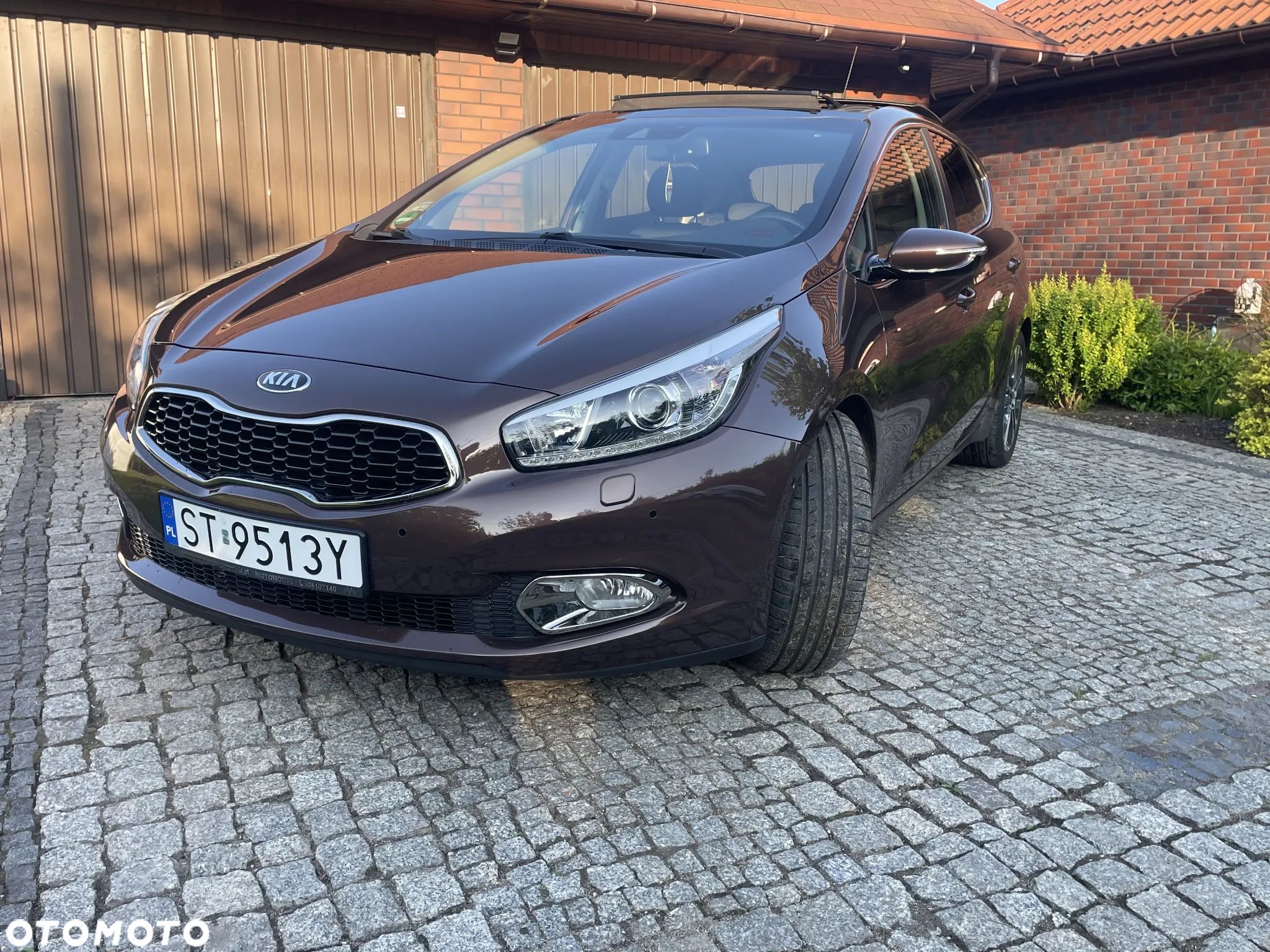 Kia Ceed Cee'd 1.6 GDI L - 1