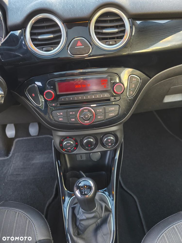 Opel Adam 1.4 Glam - 21